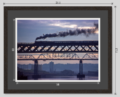 The Sunset Scotsman railway photograph - 20x16 framed preview